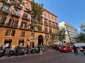 Via Scarlatti, bilocale 80 mq